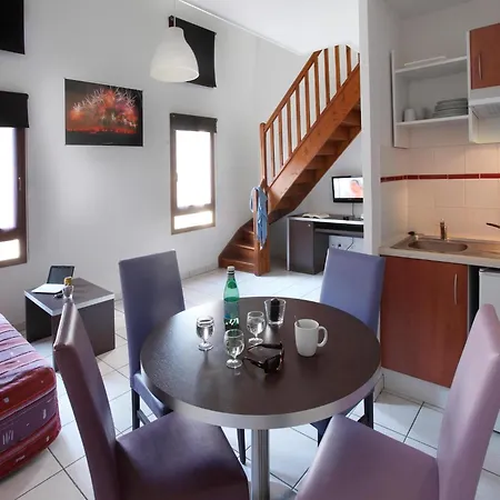 דירה Res La Barbacane, Carcassonne, For 4 Pers קרקסון