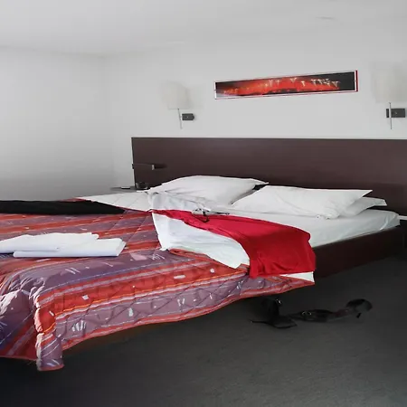 Res La Barbacane, Carcassonne, For 4 Pers *