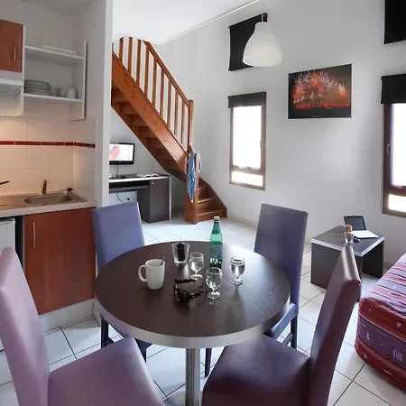 Res La Barbacane, Carcassonne, For 4 Pers Apartament *
