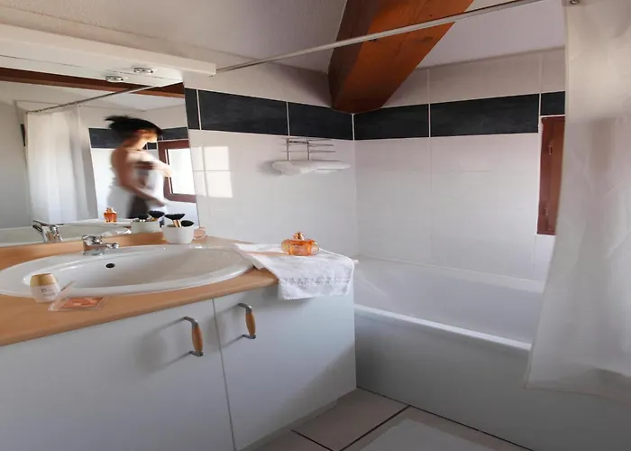 아파트 Res La Barbacane, Carcassonne, For 4 Pers